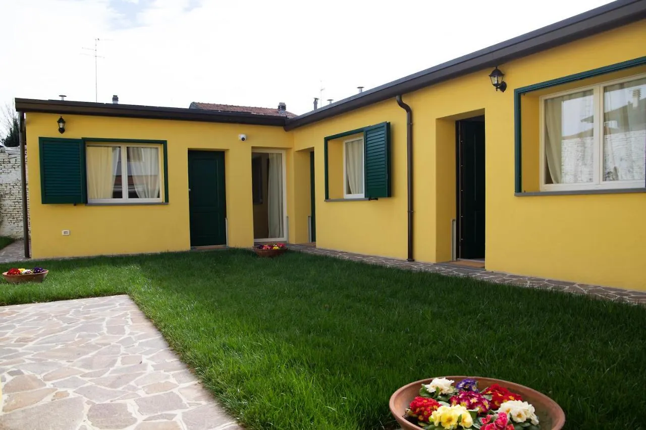 ראבנה B&B La Casa Gialla