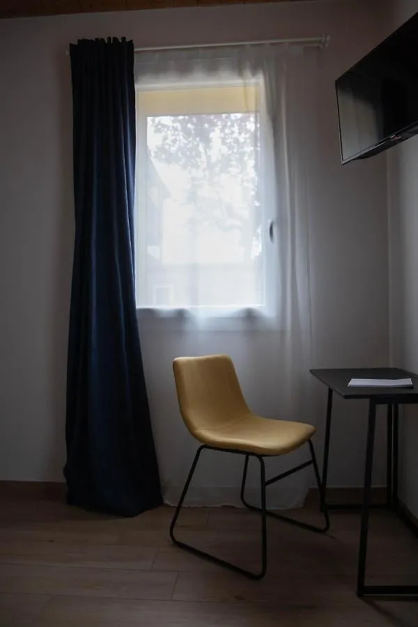 ראבנה B&B La Casa Gialla לינה וארוחת בוקר