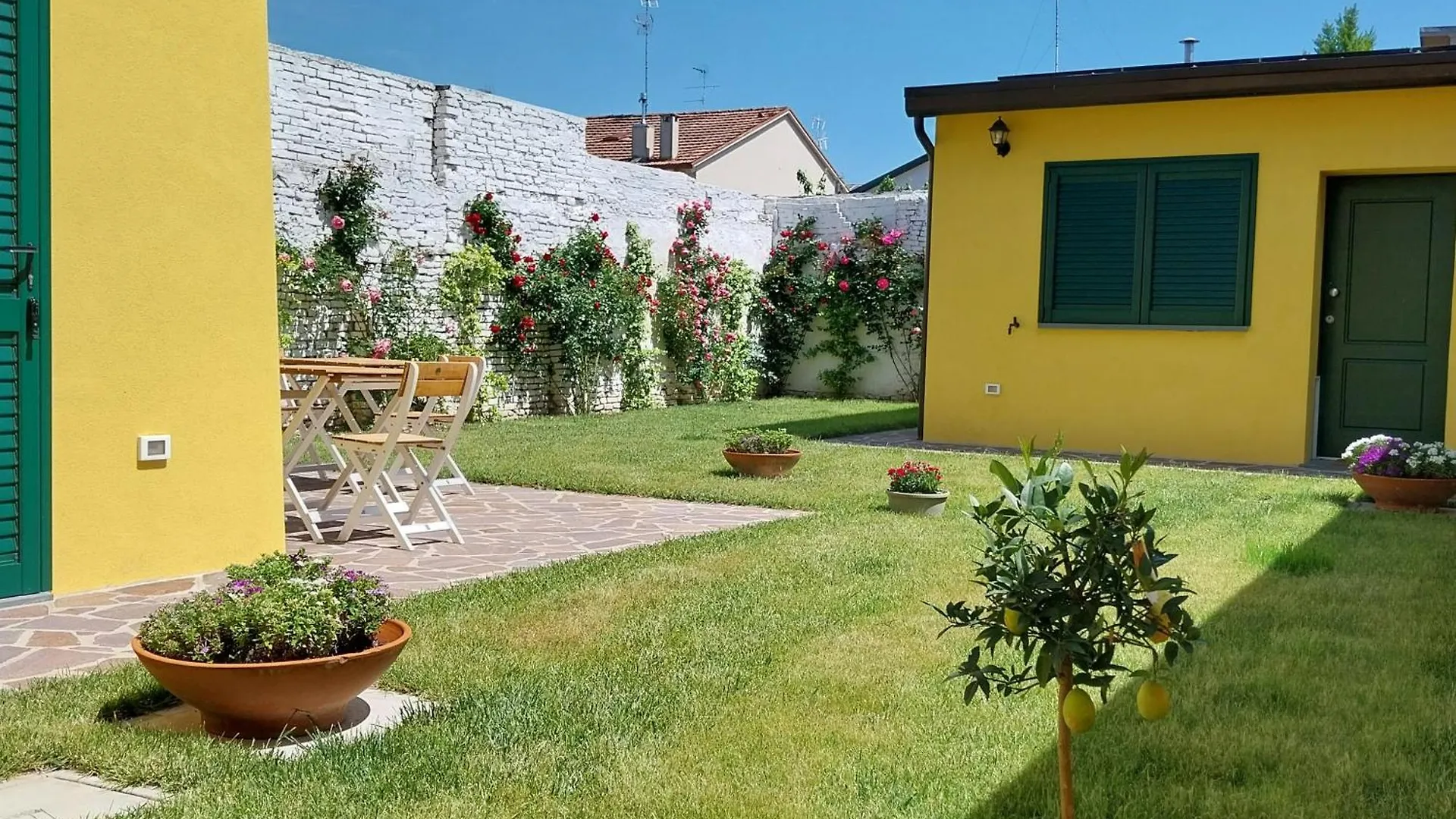 ראבנה B&B La Casa Gialla 0*,  איטליה